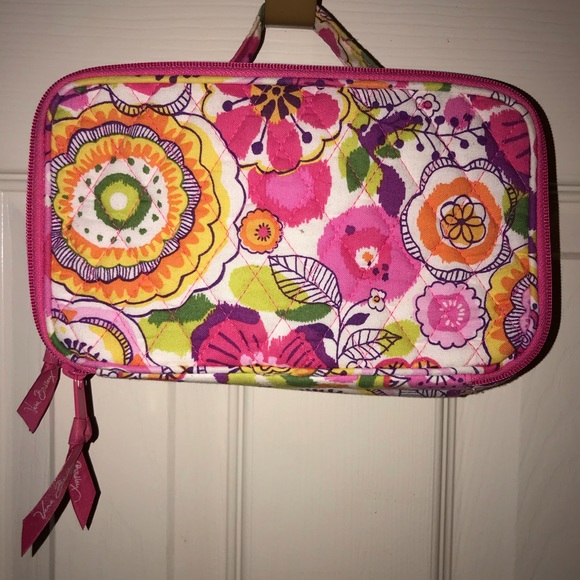 Vera Bradley Handbags - Vera Bradley Large Blush and Brush in Clementine
